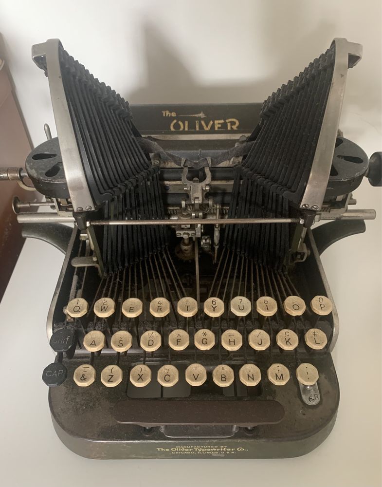 Coleção Rara de 3 Máquinas de escrever - Oliver Typewriter nº 2,3 e 5