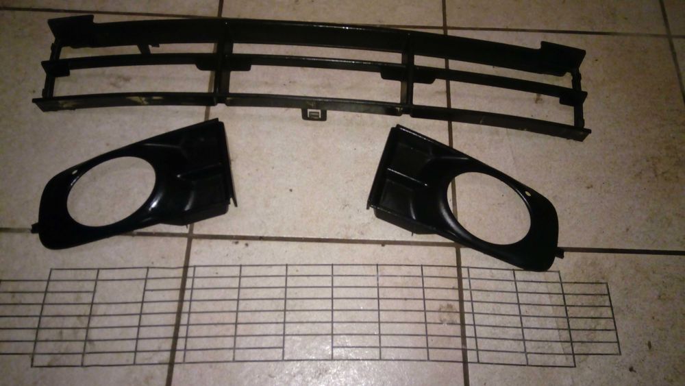 Rover 75 kpl. osłon halogenów p/l środkowa atrapa i kratka przednie