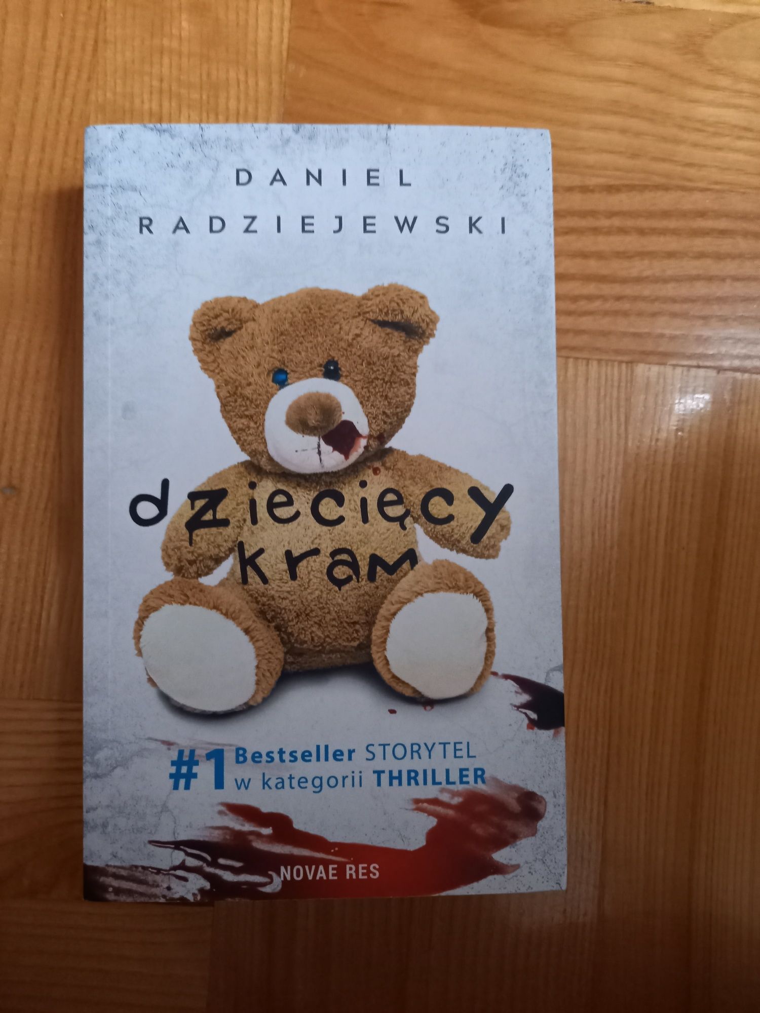 "Dziecięcy kram" Daniel Radziejewski