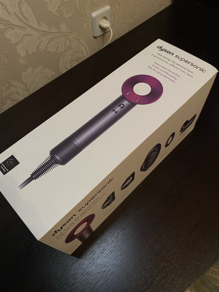 Фен Dyson supersonic HD08