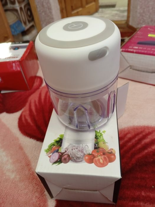 Подрібнювач блендер для овочів і фруктів Power Mini 250 мл портативний