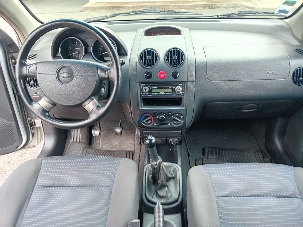 Chevrolet Kalos 1.2 SE (2006) gasolina