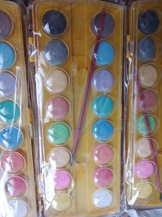 Акварельные краски (3шт)