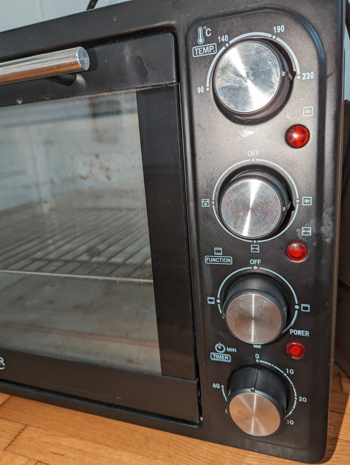 Piekarnik stolowy 45 l Електродуховка Adler AD6010