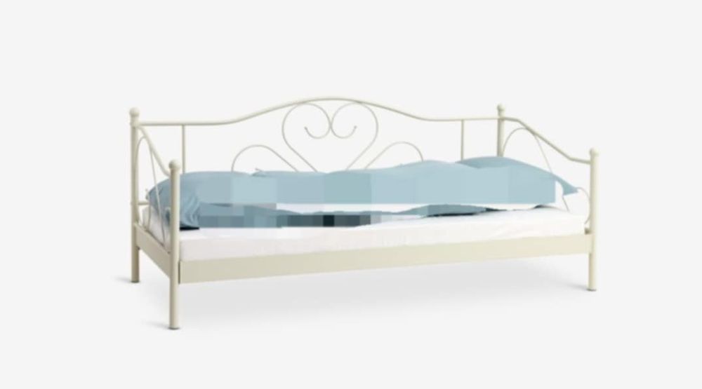 Metalowe łóżko jysk