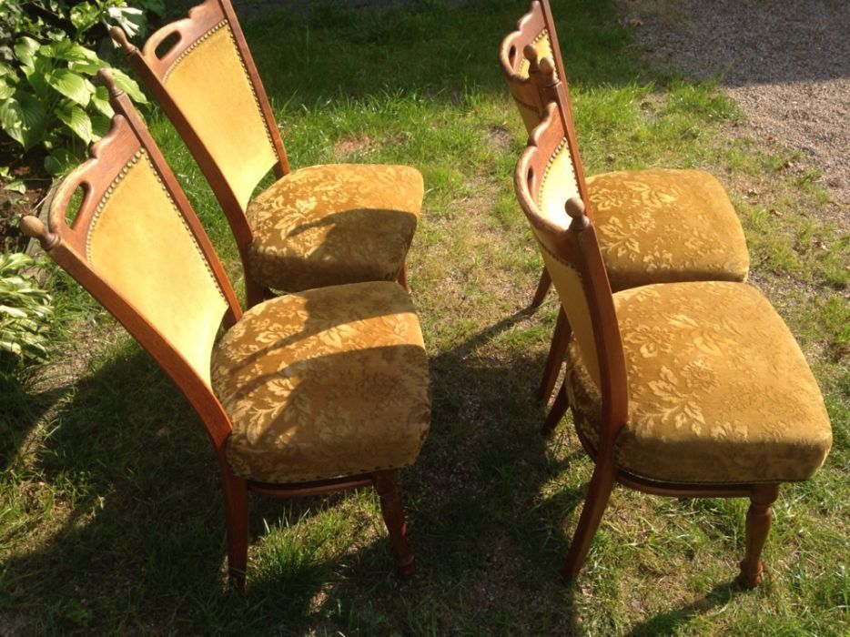 Stylowe krzesła cena za komplet