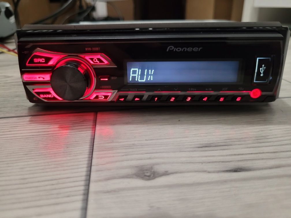 Radio samochodowe Pioneer 4x50W MOS-FET BLUETOOTH,USB/IPOD/IPHONE,DUAL