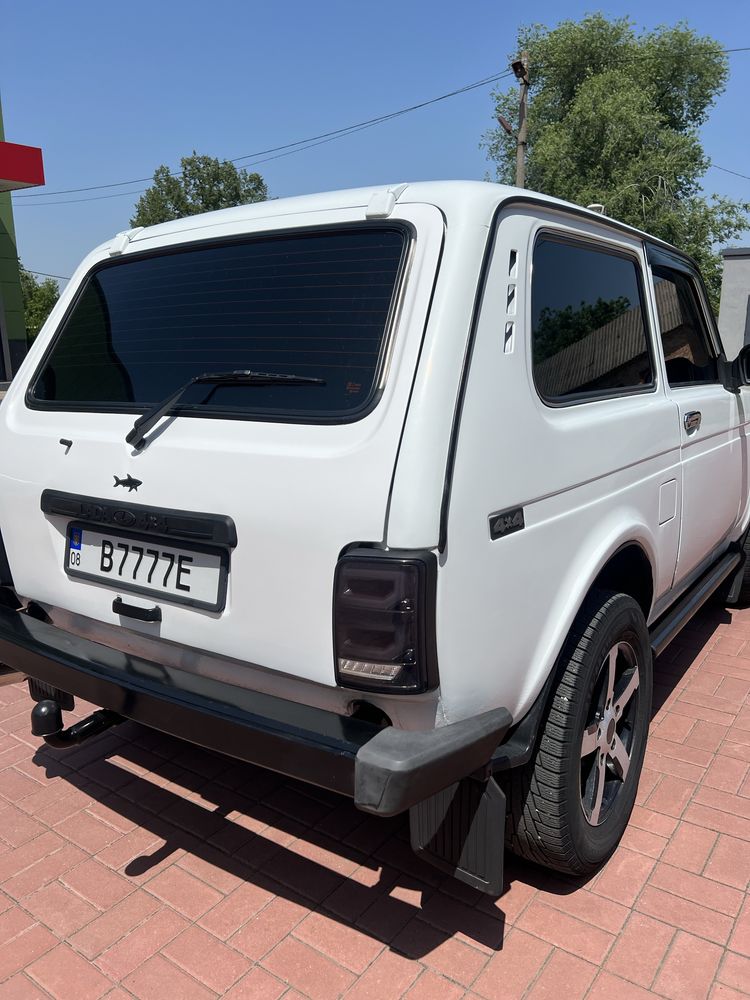 Продам Лада Ніва 21214