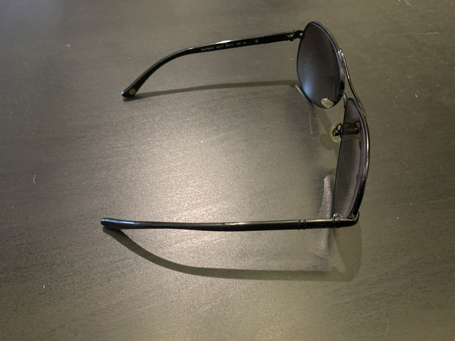 Oculos vogue pretos