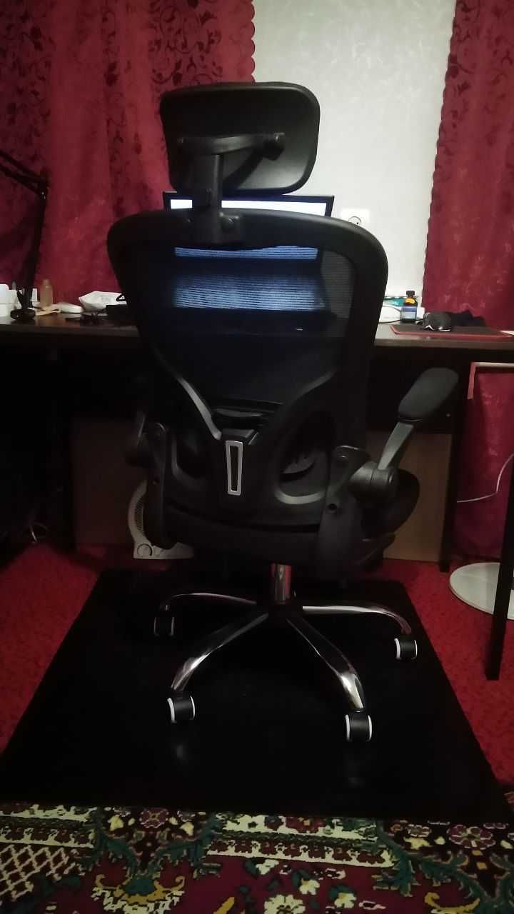 Крісло офісне Ergonomic Black