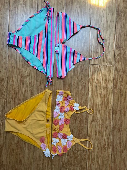 Stroje kąpielowe dziewczęce r.146-152