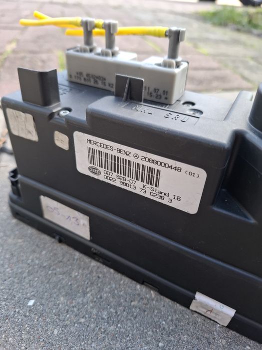 Pompka centralnego zamka Mercedes SLK, itp.