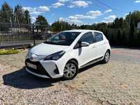 Toyota Yaris Bogata wersja connect niski przebieg