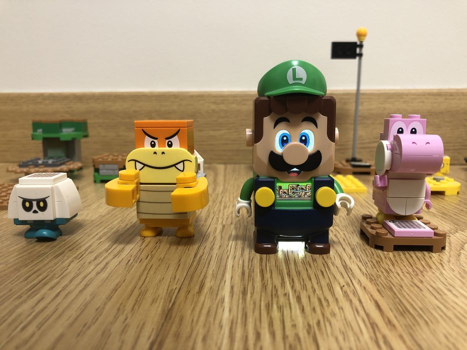 lego set:Super Mario Adventures with Luigi 71387