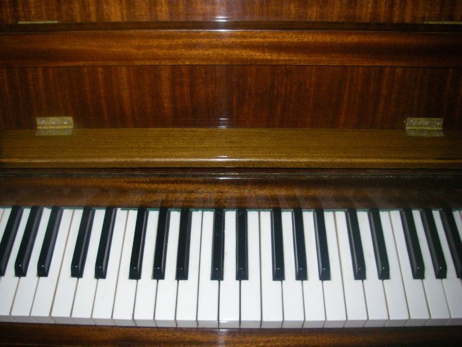 Пианино Украина 1979г