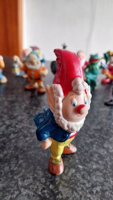 Bonecos antigos de pvc