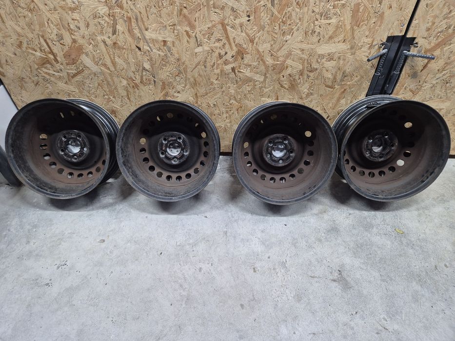 Диски 5*114.3, R16,  Nissan