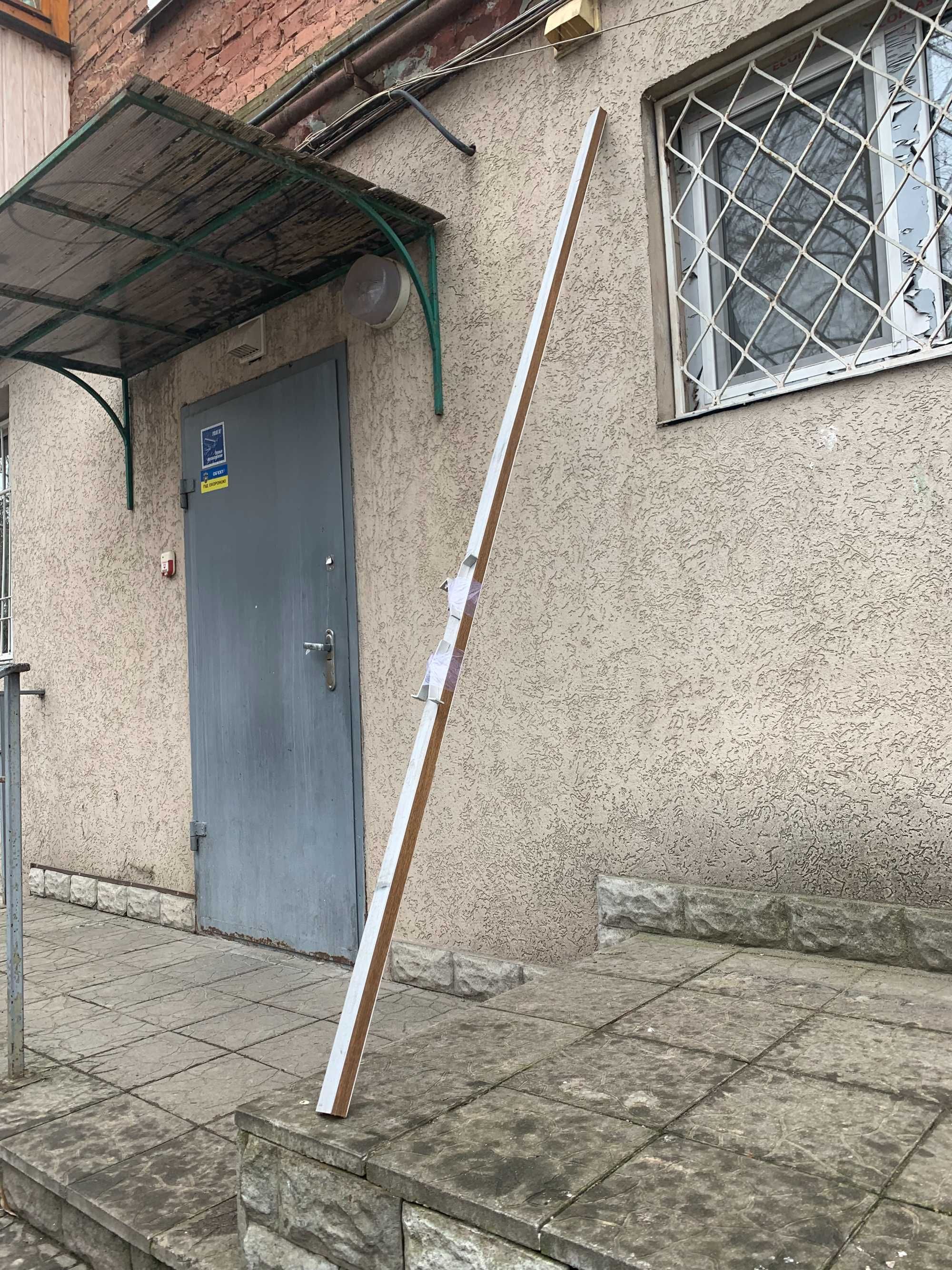 продам карнізи б-в