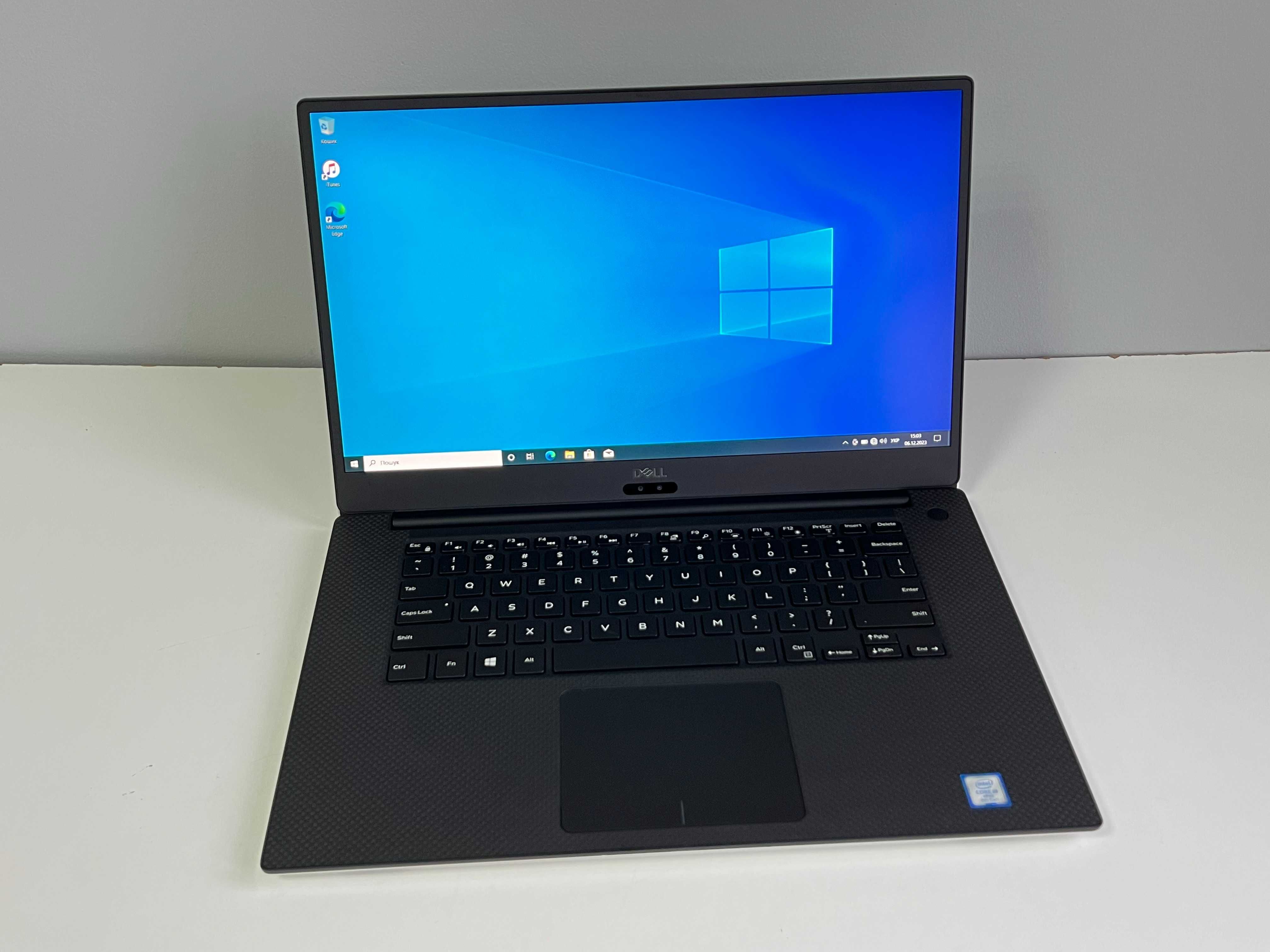 Dell Precision 5540 15" IPS i9-9880H 32GB 1TB SSD Nvidia T2000