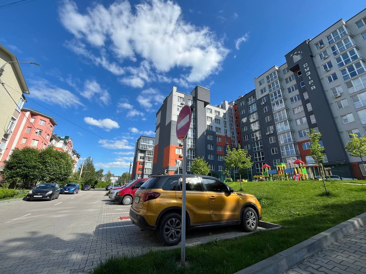 Продається 2кімн.новобудова вул.Героїв Майдану БК Сузір'я