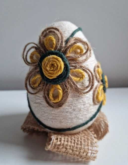 Jajko wielkanocne handmade z jutą i sznurkiem, rustykalne ozdoby