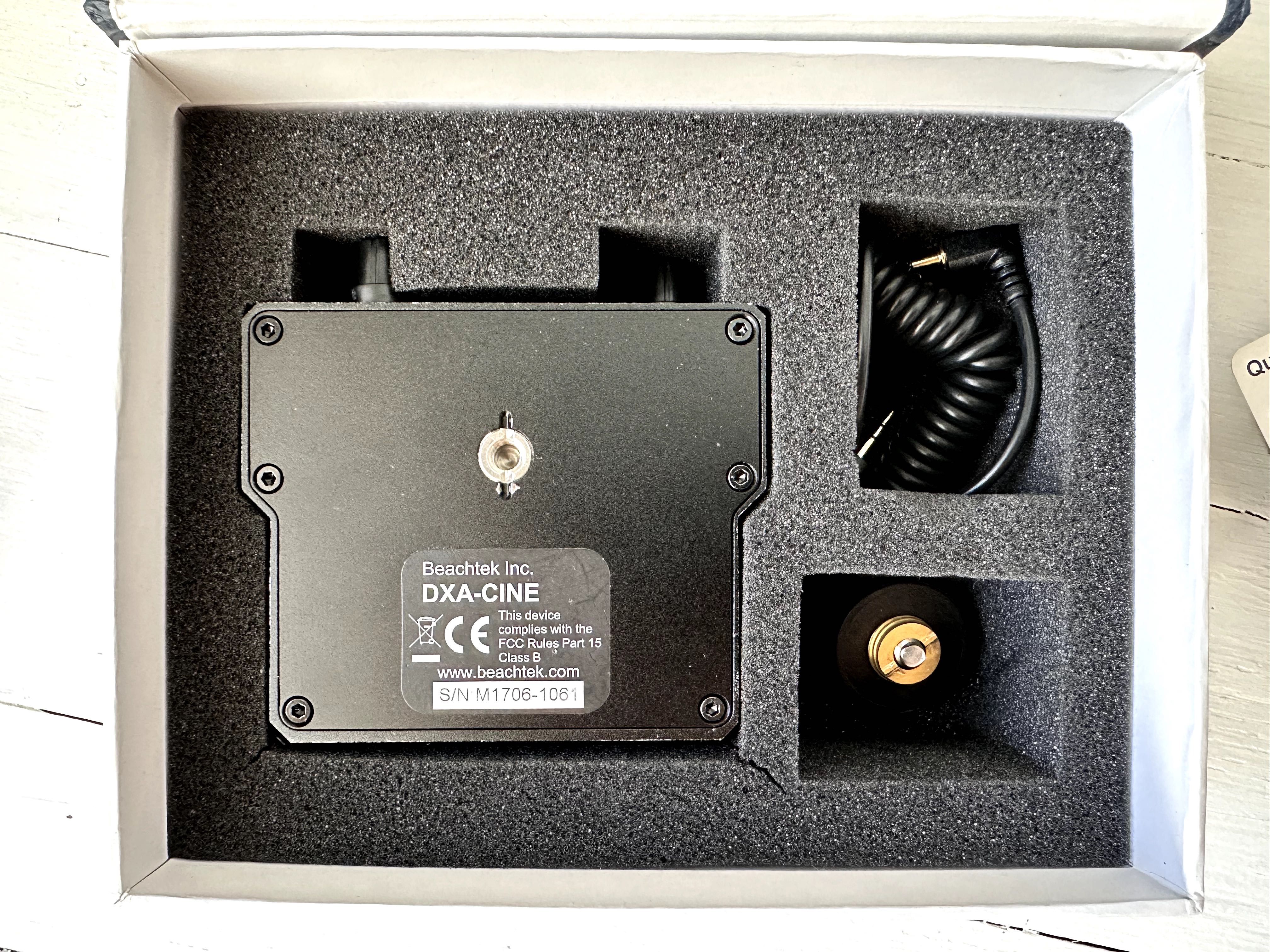 Przedwzmacniacz audio BEACHTEK DXA-CINE do kamer filmowych