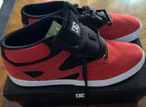 DC SHOES model Skate Mid-Top