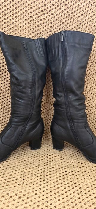 Зимові жіночі чоботи. 41 розмір. 27,5см.