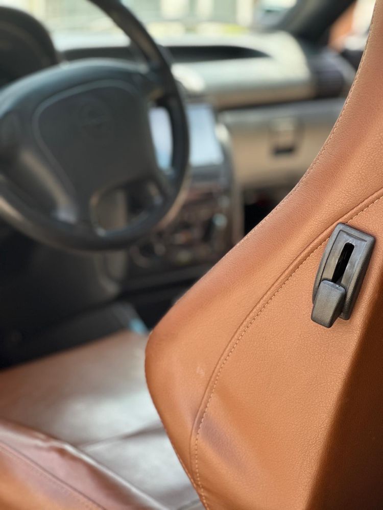 Opel Astra F Cabrio Bertone - Clássico com estilo