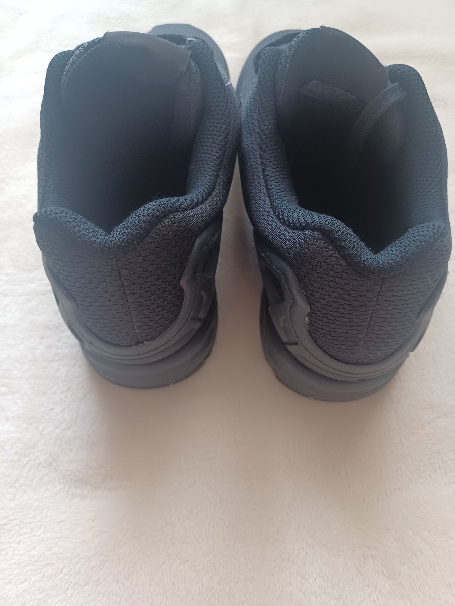 Кросовки  Adidas ZX Flux