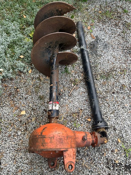 Świder do traktora fi 40