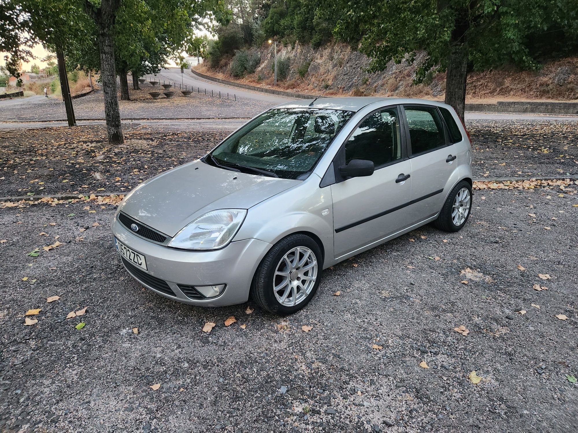 Ford Fiesta 1.4 diesel 18 meses de garantia
