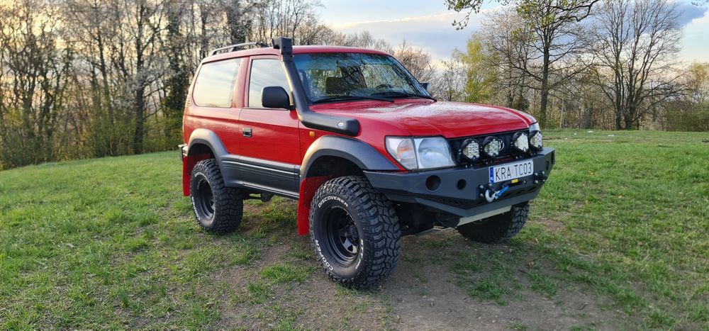 Toyota Land Cruiser J90 3.4 V6 178 KM Benzyna 4x4 Off Road Wyciągarka