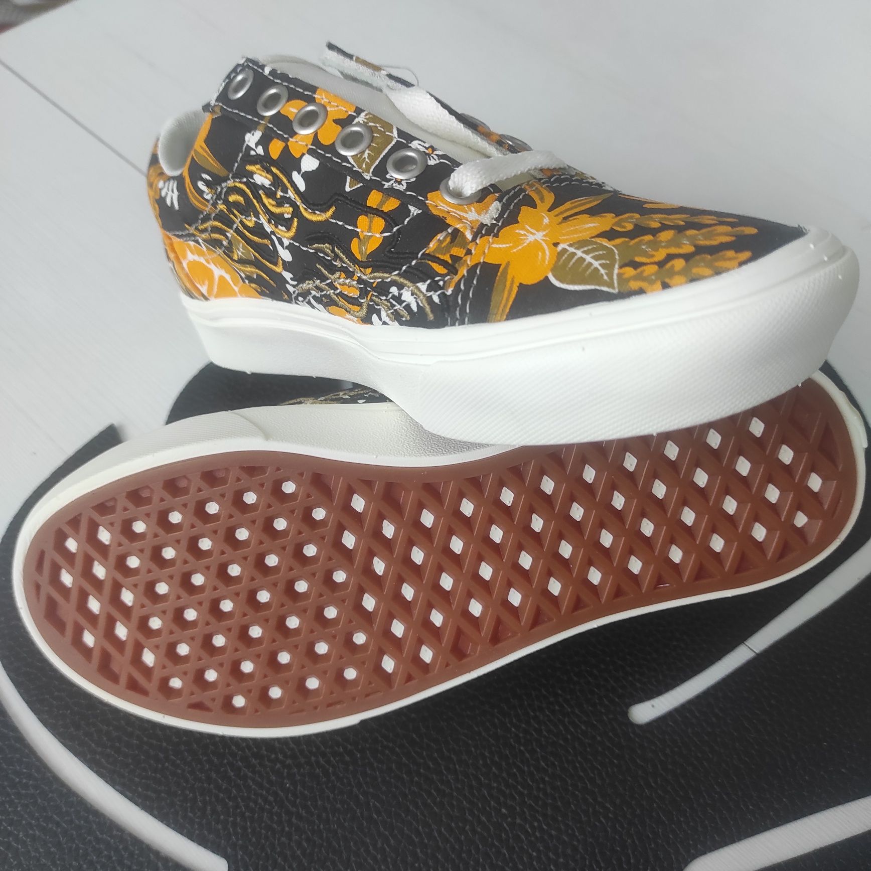 Buty Vans r. 36 NOWE