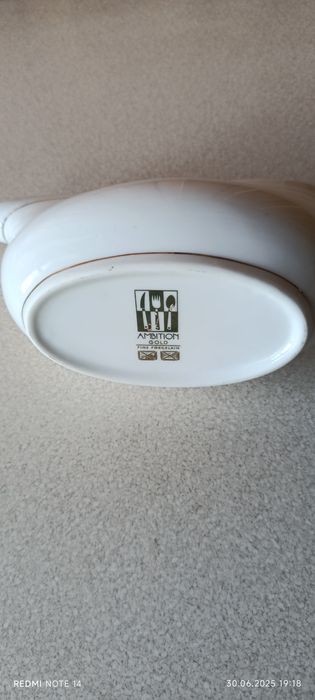 Sosjerka porcelanowa ambition