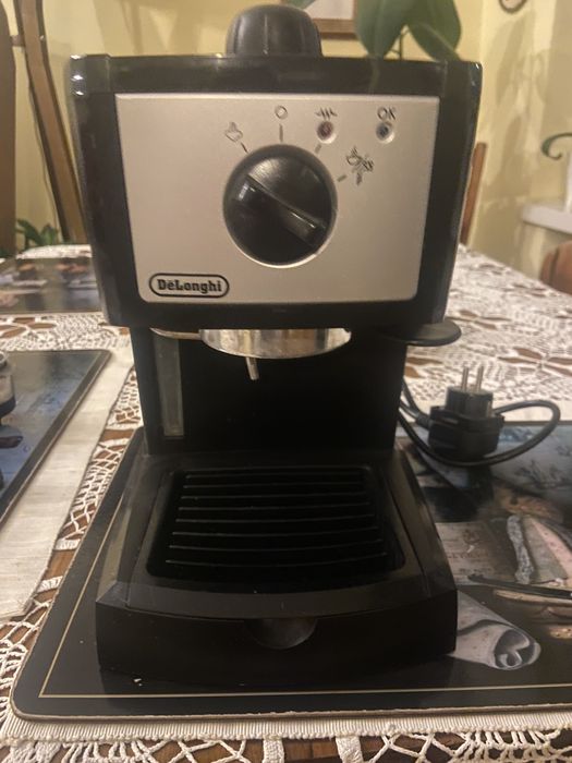 Ekspres do kawy delonghi