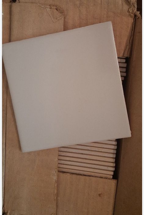 Керамічна облицювальна плитка15х15см. Нова