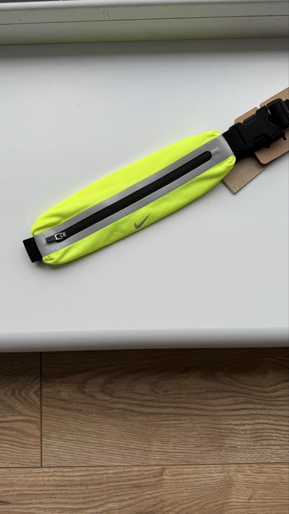 Сумка-бананка nike waistpack running
