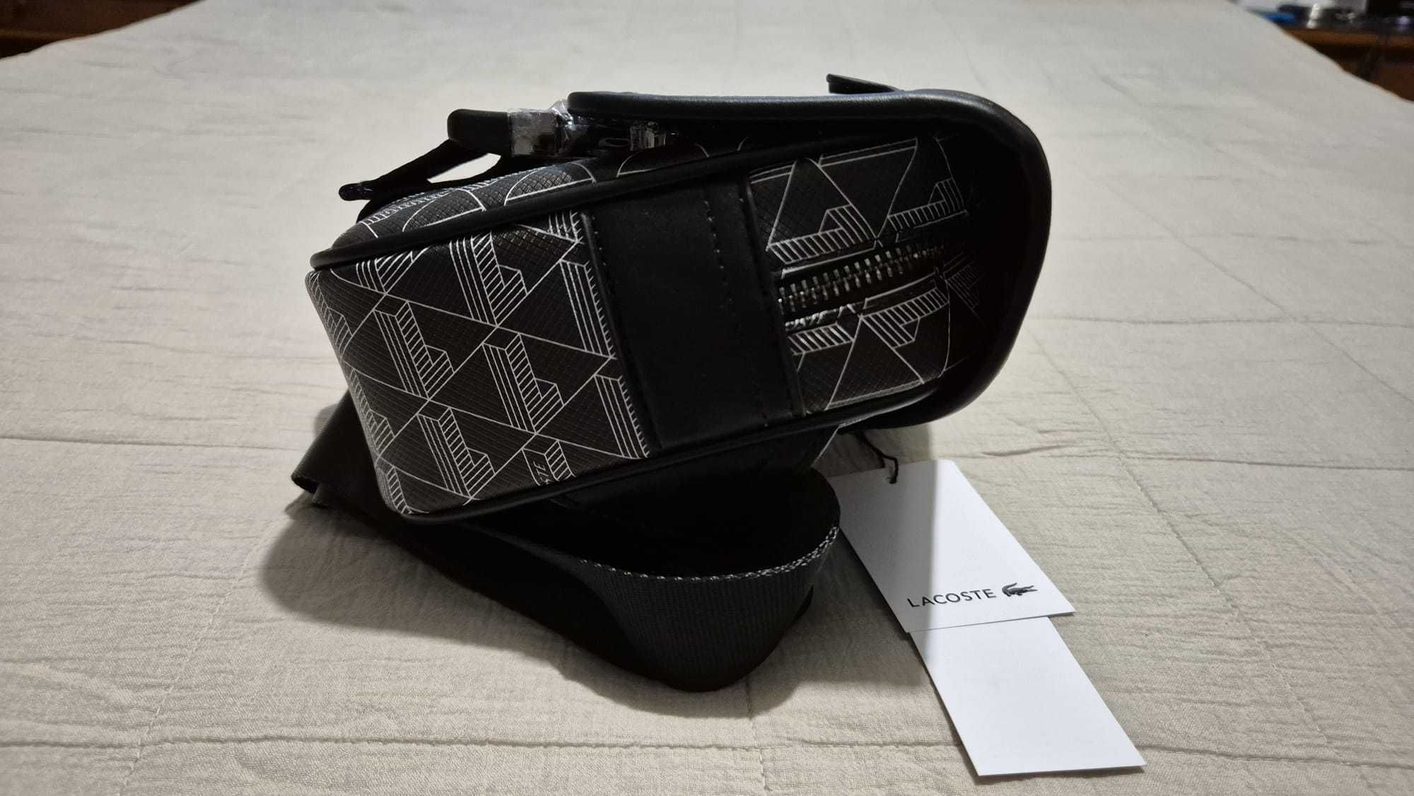 Bolsa / Mala a Tiracolo LACOSTE The Blend - Preta - nova
