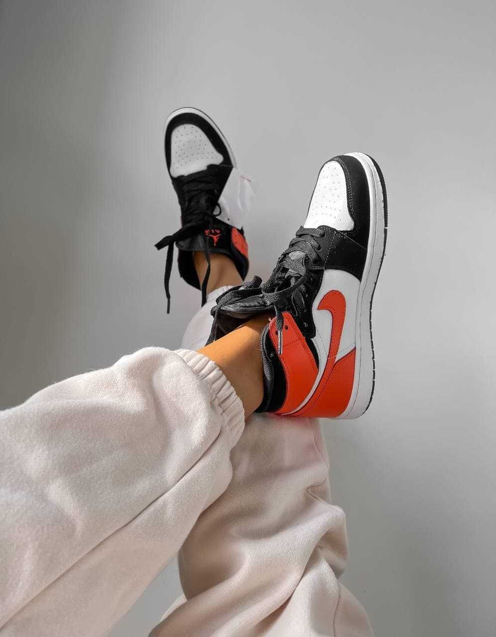 Nike Air Jordan 1 Retro  Orange Black