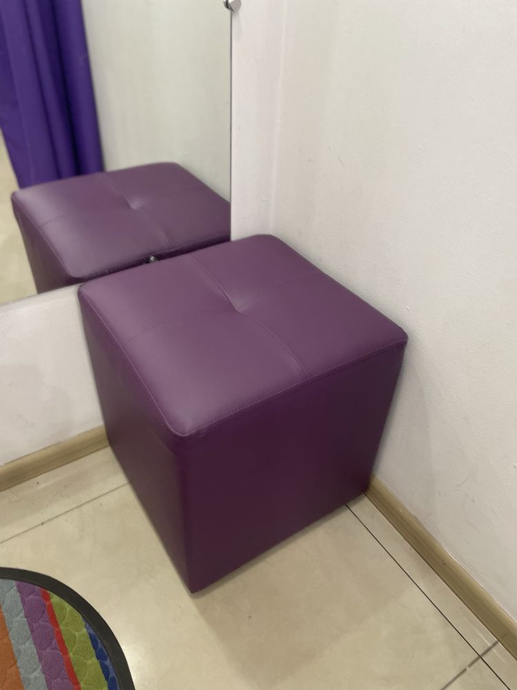 Продам дзеркала, пуфи, штори для примірочних