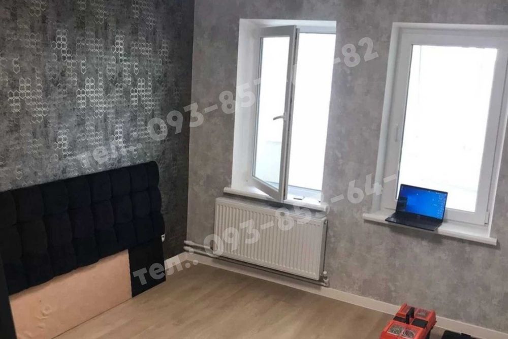 Поклейка обоев не дорого / частный мастер / Дарницкий р-н / обої /Київ