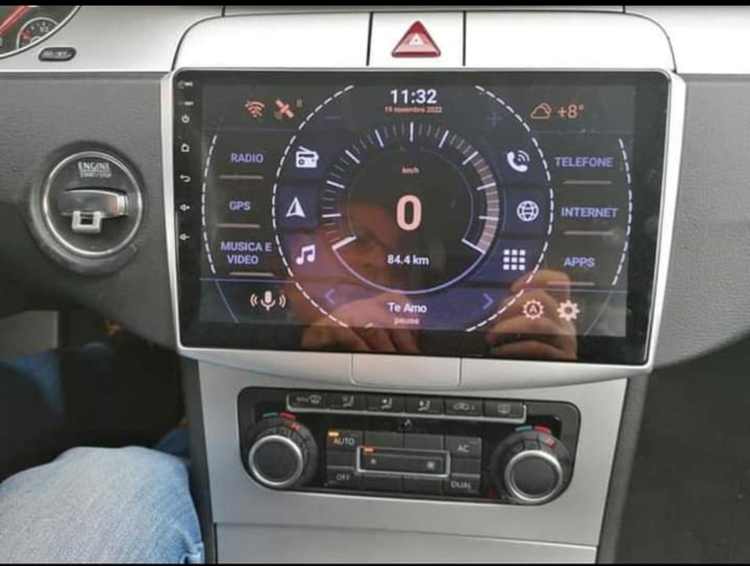 Rádio Android 12 com GPS Volkswagen Passat B6 B7 (Novo)