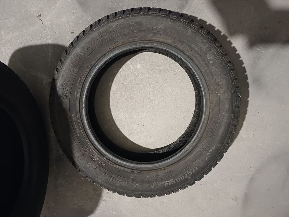 Opony zimowe 175/65/14 2szt  kelly winter