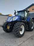 Ciągnik rolniczy New Holland T7 Auto Comand Blue Power