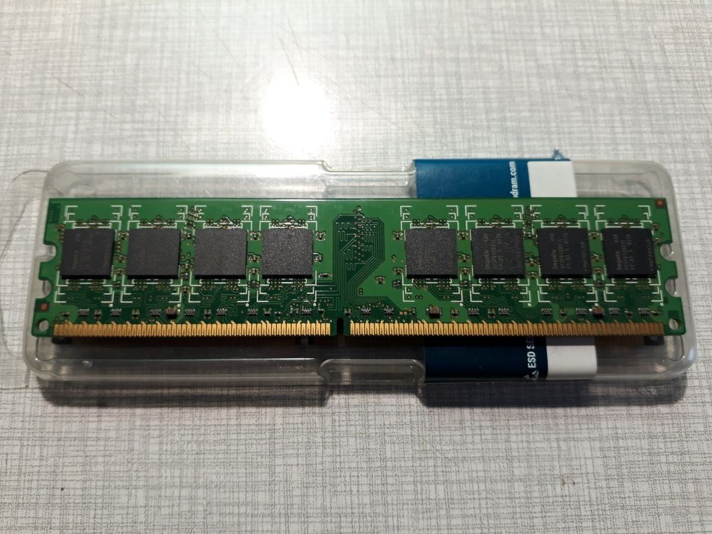 Оперативная память DDR2 1gb