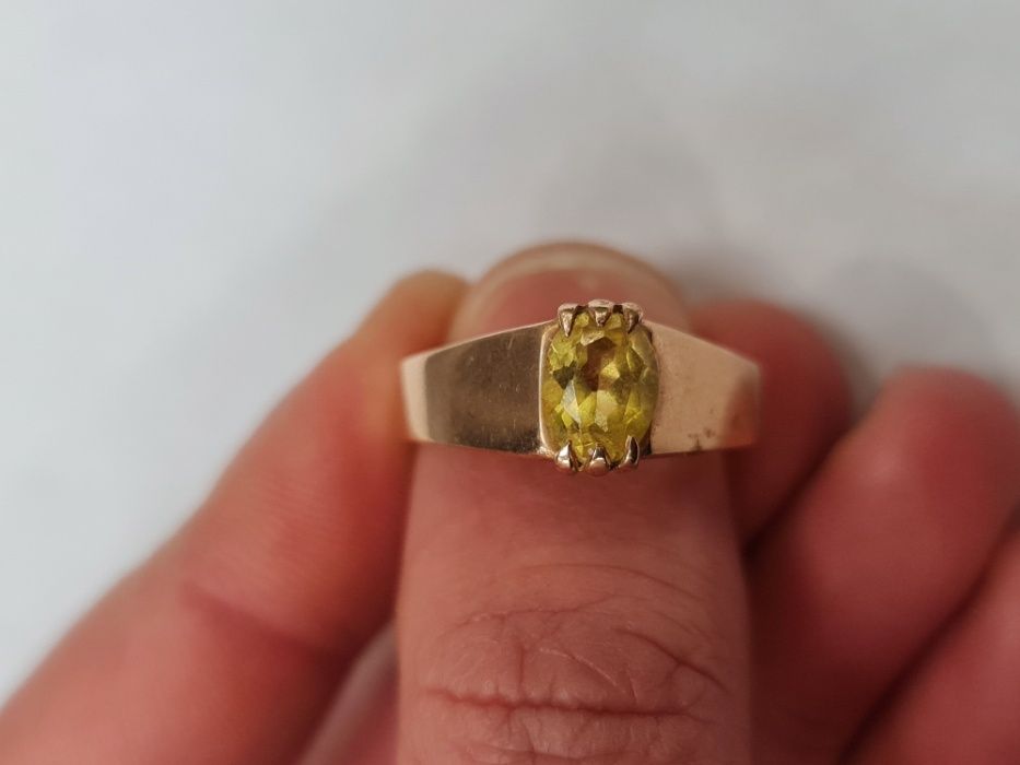 II poł. XX wieku! Złoty sygnet/ Radzieckie 583/ 4.05 gram/ R25