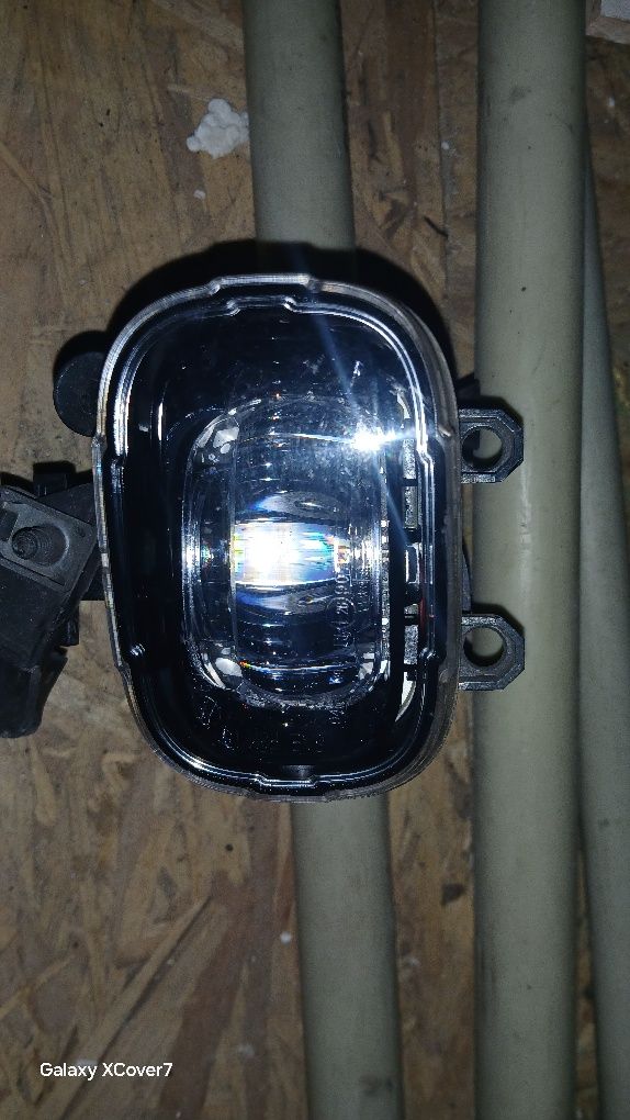 Halogen prawy Renault clio 5,Captur ,cały sprawny.