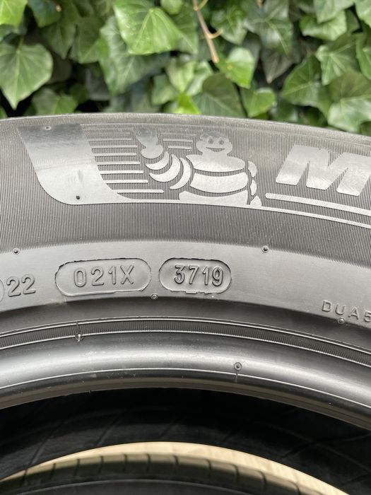 215/65 R17 Michelin Primacy 4