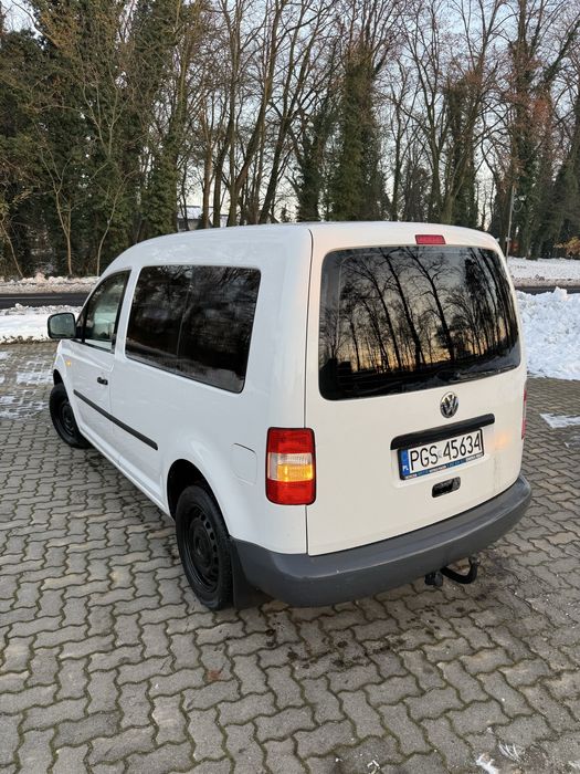 VW Caddy 3, hak, 5 miejsc